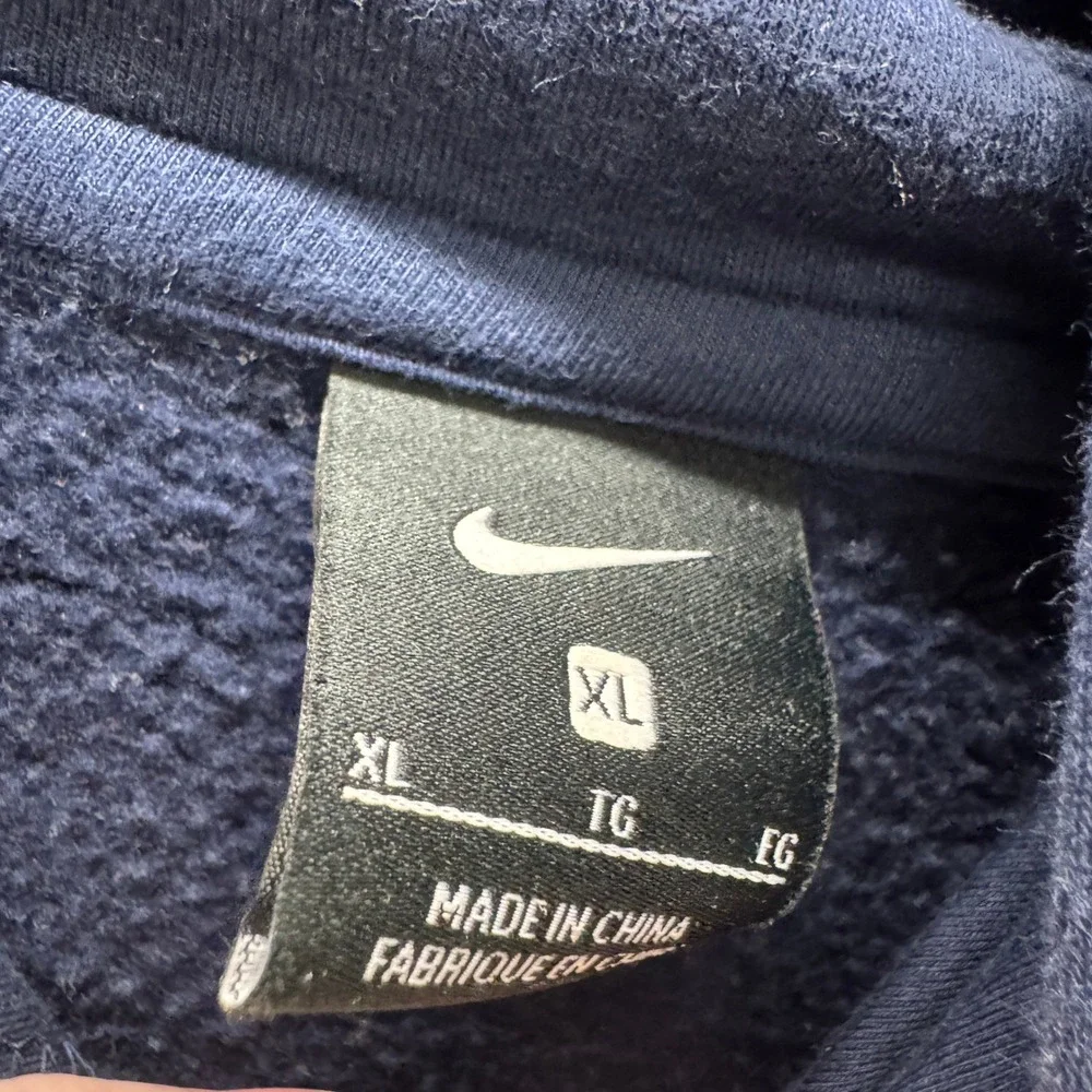 Nike Hoodie Mens XL Undefeated Air Max Navy Blue Pullover Athleisure